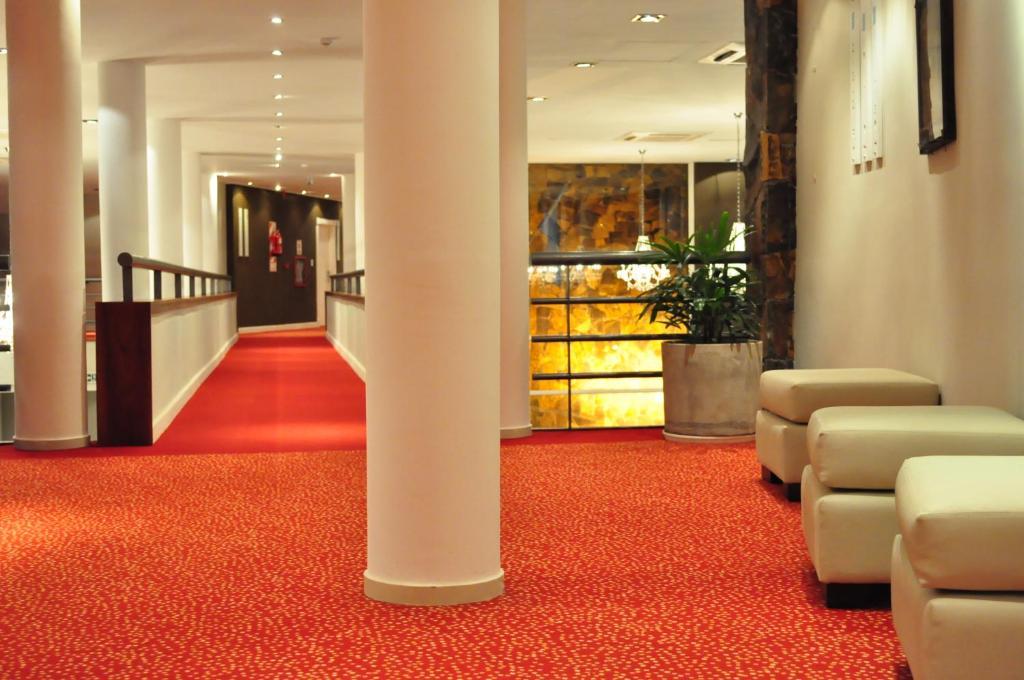 Gran Hotel Tourbillon & Lodge Пуэрто-Игуасу Экстерьер фото